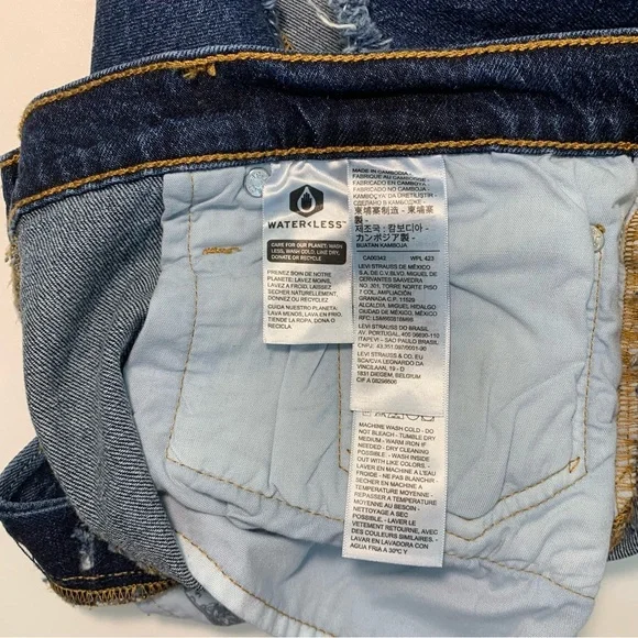 Levi’s 501 Women’s High Rise Button Fly Cutoff Denim Jean Shorts Size 34 - Picture 3 of 11